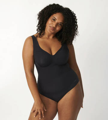 Body z ramiączkami typu spaghetti Zero feel Sloggi - black