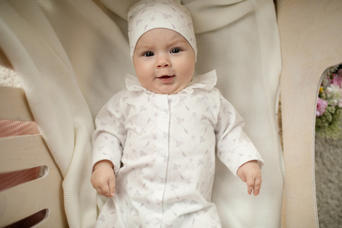 Czapka dziewczęca Charlotte Pinokio - ecru