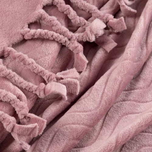 Koc narzuta z frędzlami Emma Eurofirany pudrowy 