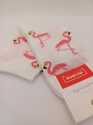 Damskie skarpetki Milena 0200-176 – flamingi na białym tle