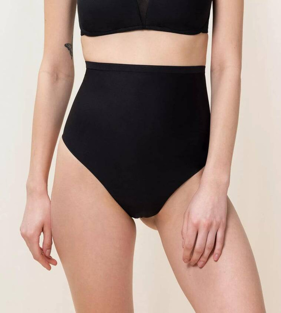 Stringi damskie Shape Smart Highwaist Triumph czarny