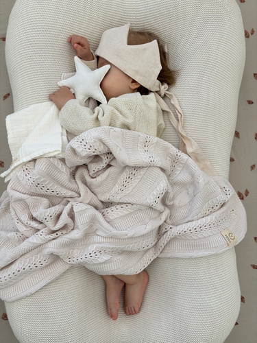 Dreamy YOSOY light beige – bambusowo-bawełniany kocyk dla niemowląt