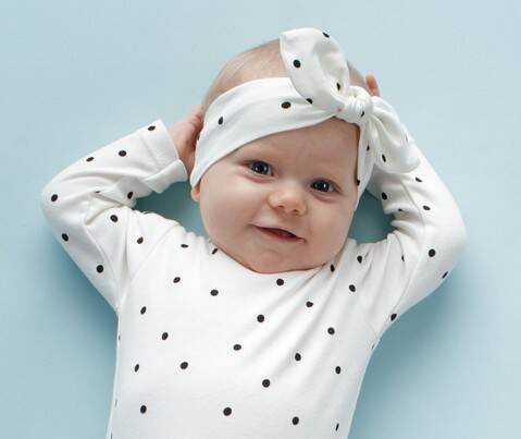 Opaska dziewczęca Tres Bien Pinokio - ecru groszki