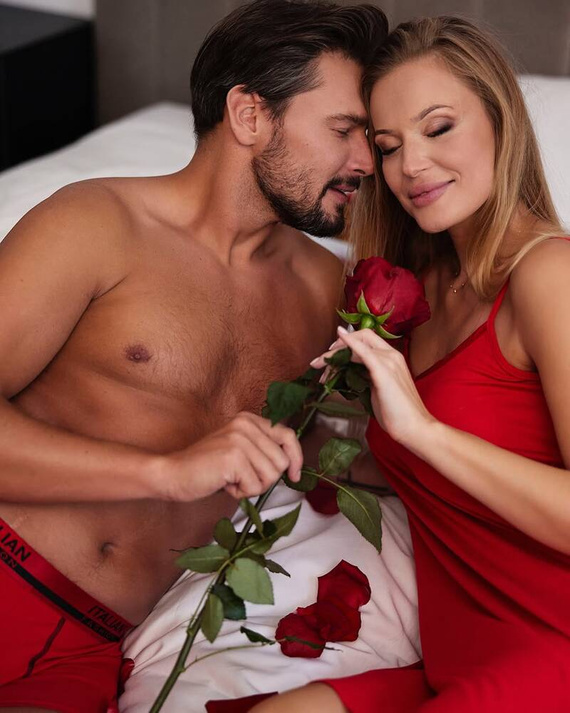 Koszula damska na wąskich ramiączkach Song Italia Fashion - czerwony