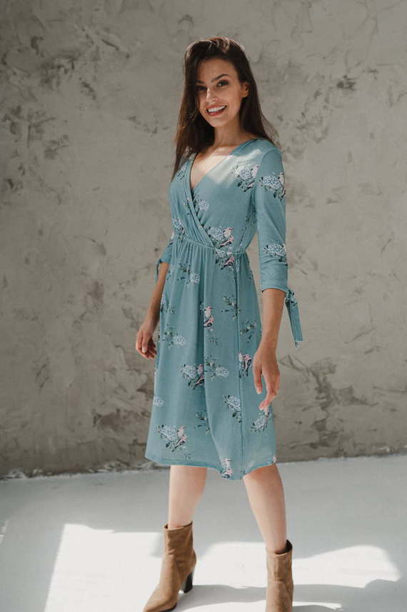 Sukienka do karmienia ciążowa Two Ways MIDI Milk&Love eukaliptus w hortensje