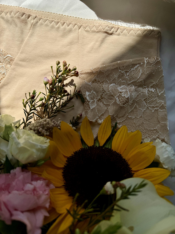 Figi wysokie 530 Iness De lafense - beżowy