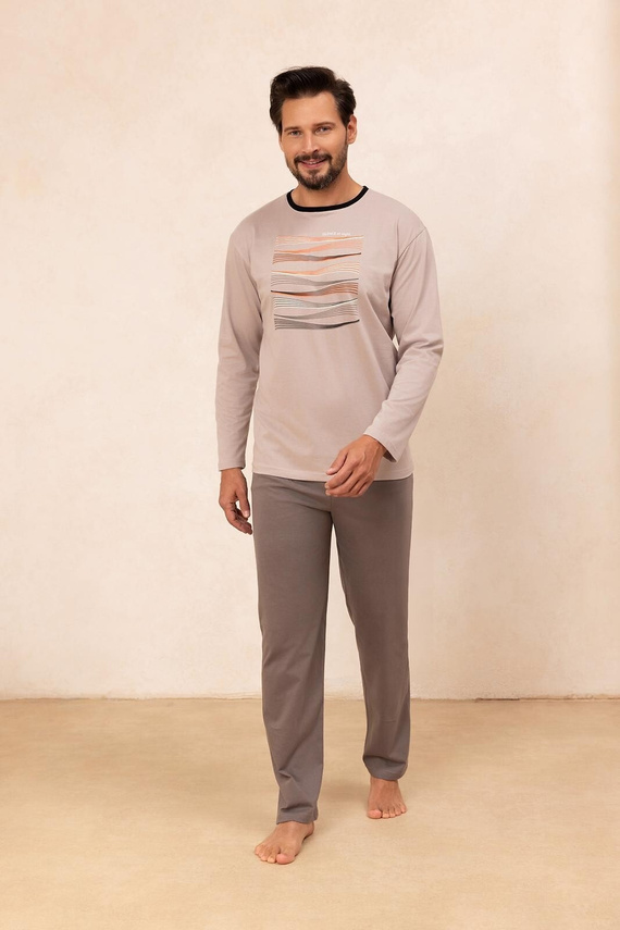 Piżama męska Regina 492 beżowa– bawełna, długi rękaw, wygodna i praktyczna