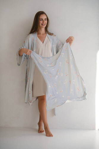 Otulacz bambusowy Flowers on Blue Milk&Love