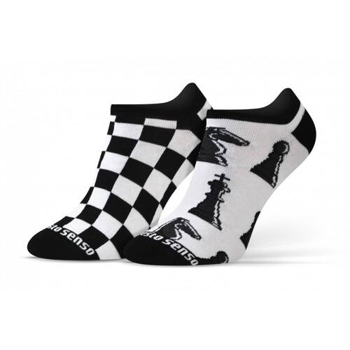 Szachy Skarpety stopki finest cotton dwie różne Sesto Senso czarny