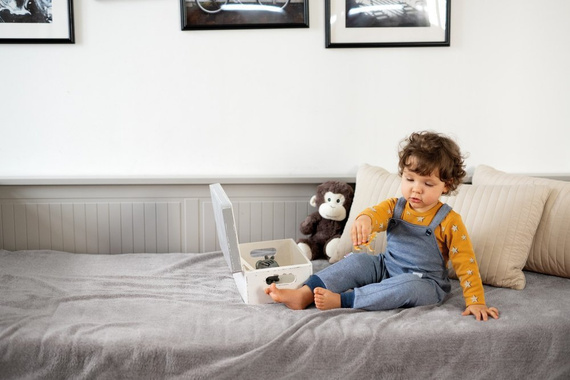 Ogrodniczki niemowlęce UNIQUE Ewa Klucze -grafit