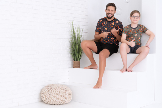 Piżama chłopięca krótki rękaw, spodnie Western Italian Fashion - oliwkowy/grafit