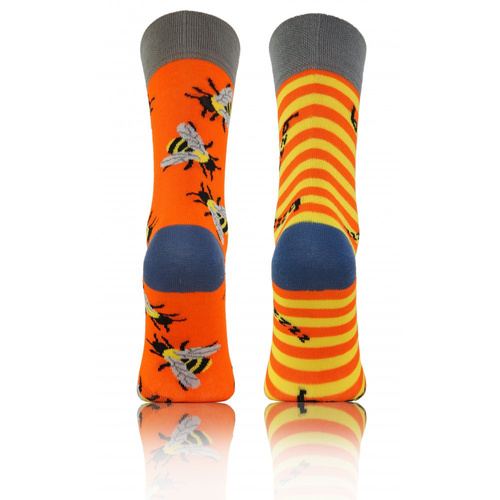 Osy Bzzz Skarpety długie finest cotton dwie różne Sesto Senso pomarańczowy  