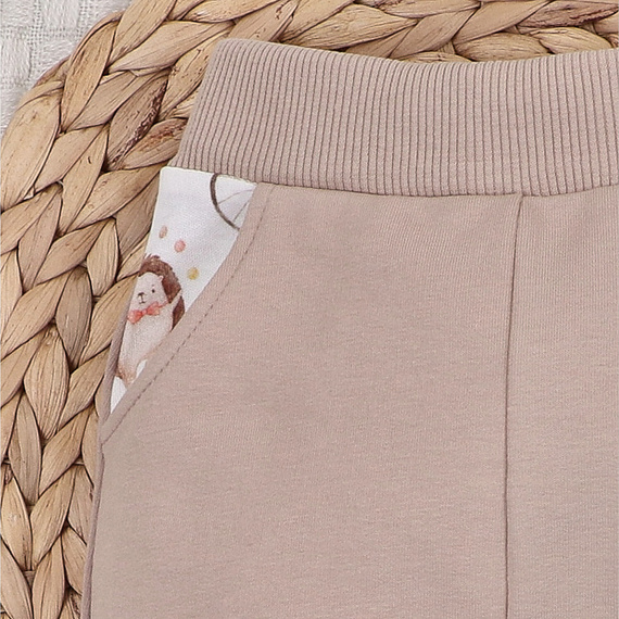 Nini Circus – dziecięce spodnie dresowe z organicznej bawełny, hipoalergiczne i ekologiczne