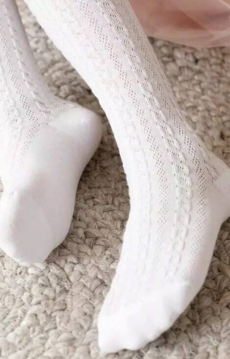 art.071 Warkocz Rajstopy Dziewczęce Steven -białe