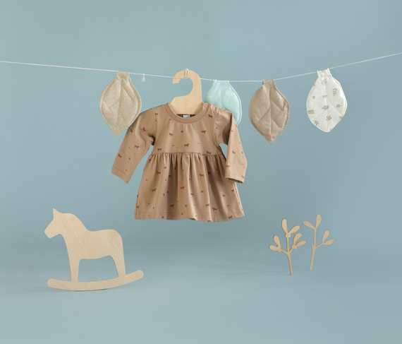 Sukienka z długim rękawem Wooden Pony Pinokio - brąz druk 