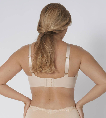 Body make-up essentials Minimizer WP  Biustonosz usztywniany Triumph- czarny