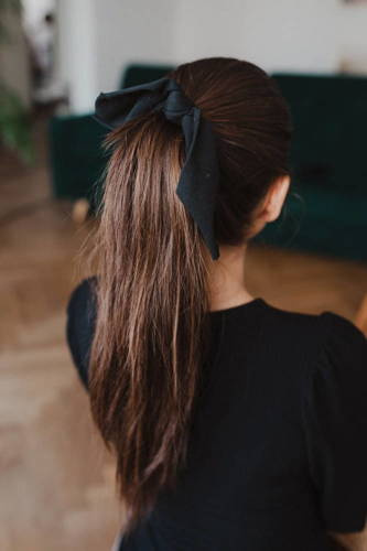 Gumka do włosów ze wstążką Scrunchie Milk&Love czarny