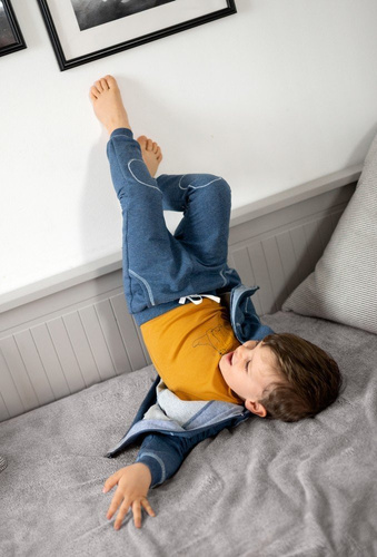 Spodnie dresowe UNIQUE Ewa Klucze - granat