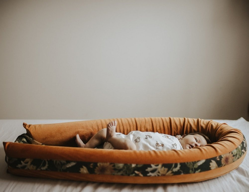 Kokon niemowlęcy Premium Night Flowers - Makaszka