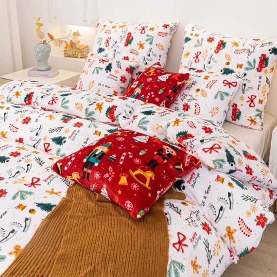 Merry Cozy Pościel pluszowa świąteczna biały miś Spod Igły i Nitki– mikrofibra 100%, 210 g/m²