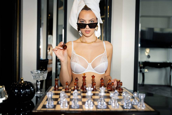 Biustonosz miękki Virginia Unikat biały