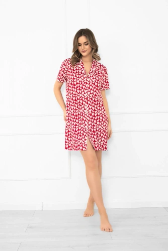 Ksenia – damska koszula nocna bawełniana w białe serduszka, rozpinana na guziki, krótki rękaw | Italian Fashion