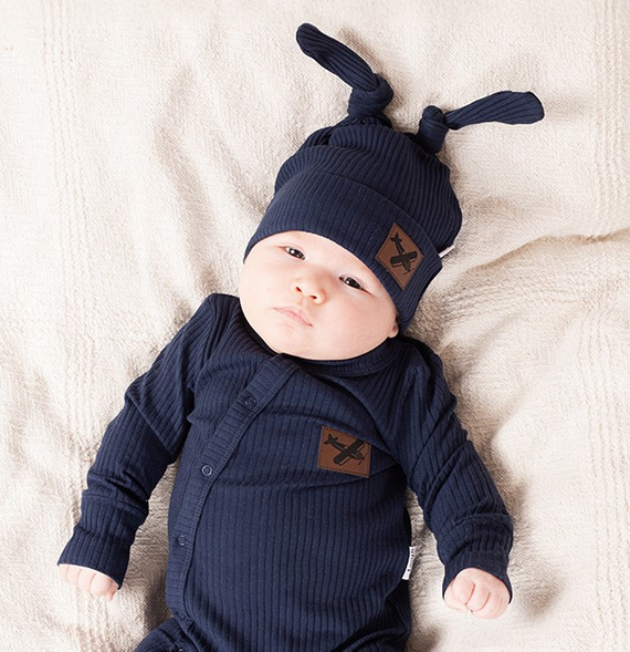 Nicol Willy czapeczka niemowlęca bawełniana granatowa 219055 – modny design