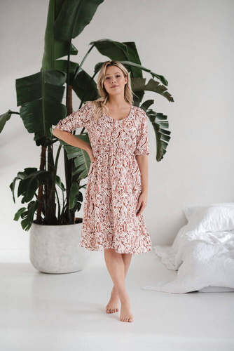 Sukienka ciążowa i do karmienia Lovely Dress Midi Milk&Love wzorki na ecru