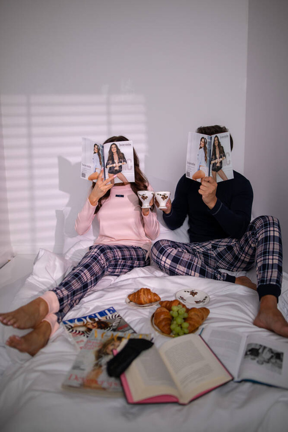 Piżama Męska długi rękaw, długie spodnie Brit talian Fashion - granatowy/druk