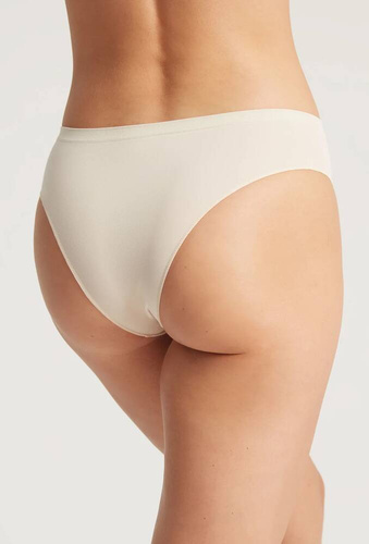 41685 brazylian high sensual skin  Figi Damskie Brazyliany Gatta- light nude beżowy