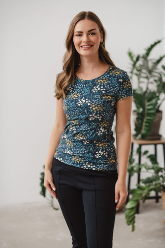 Bluzka do karmienia i ciążowa z krótkim rękawem Milk Shirt Milk&Love łąka na granatowym