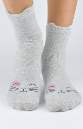 Skarpetki dla dziewczynki SB009 Noviti - mix kolorów