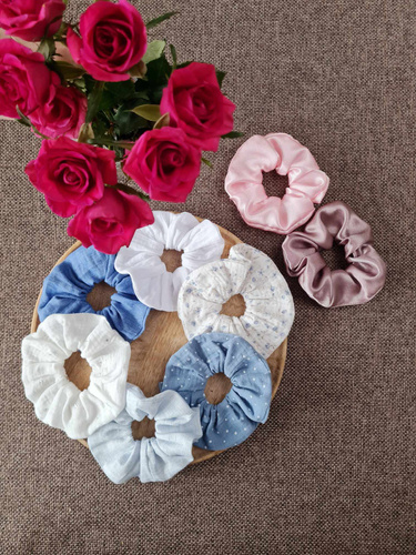 Gumka do włosów GM scrunchie muślinowa Marija - kwiatki