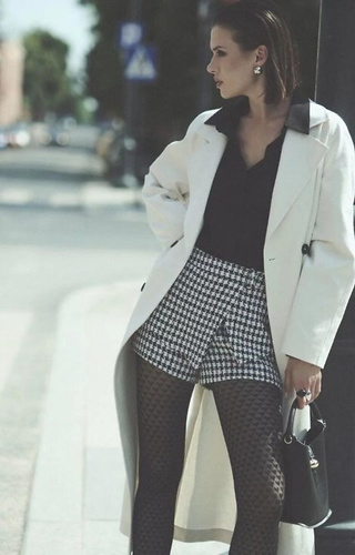 1233 Cherie Rajstopy Gabriella 60 den czarne – wzór w serduszka, 3D