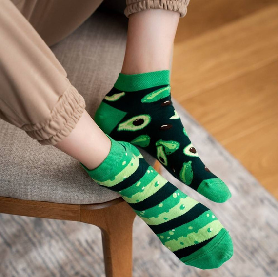 035 Zakostki Męskie Asymetryczne More - zielony ciemny 020