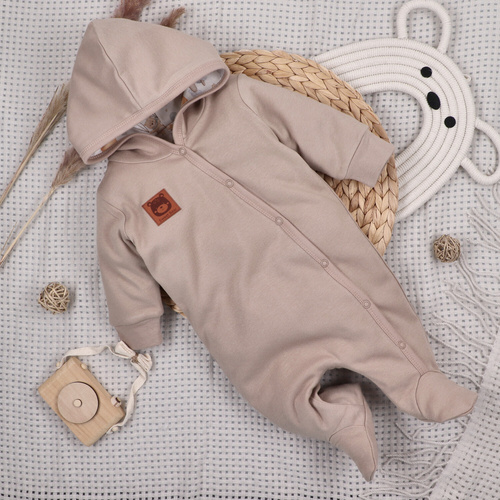 Nini Sky Journey – kombinezon z bawełny organicznej dla niemowląt