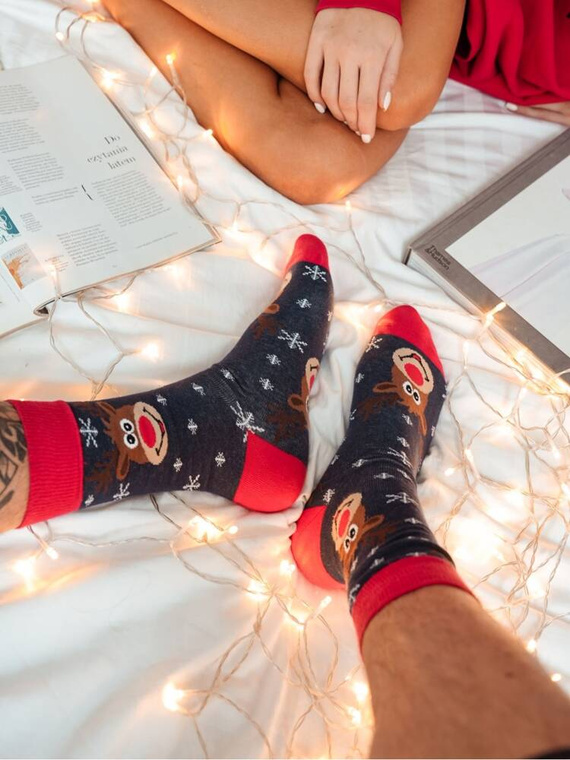 1290-019 Głowy Renifera i płatki śniegu Skarpety Męskie Milena - granatowy