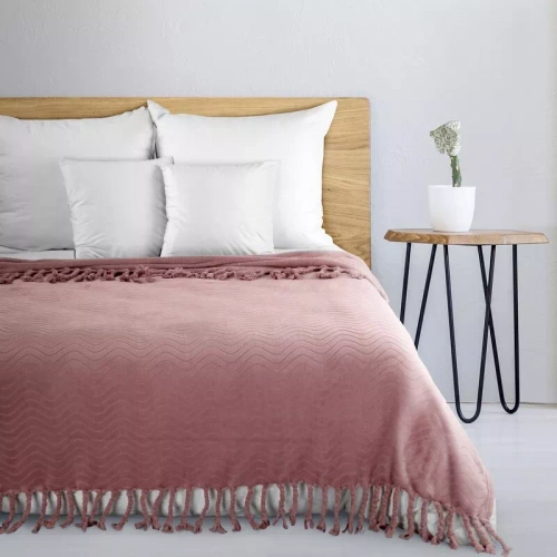 Koc narzuta z frędzlami Emma Eurofirany pudrowy 