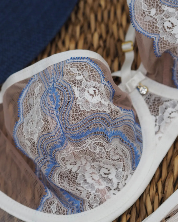 Biustonosz balconette 19191 Blue Velvet Mediolano ecru