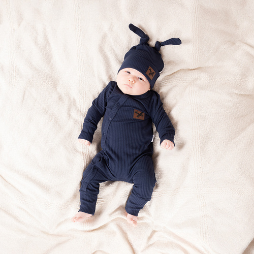 Nicol Willy 219032 – pajacyk niemowlęcy bawełniany, granatowy w prążki