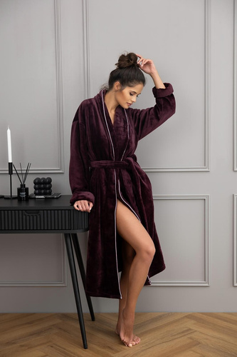 Cameron Sensis – damski szlafrok z miękkiej tkaniny, elegancki i kobiecy