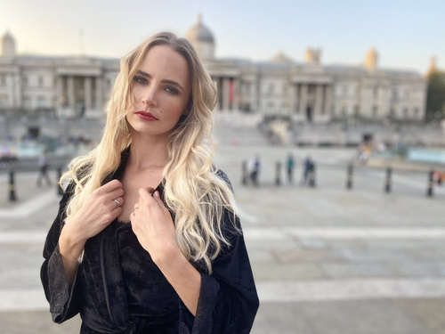 Szlafrok damski krótki 457 Milagros  Forex - czarny