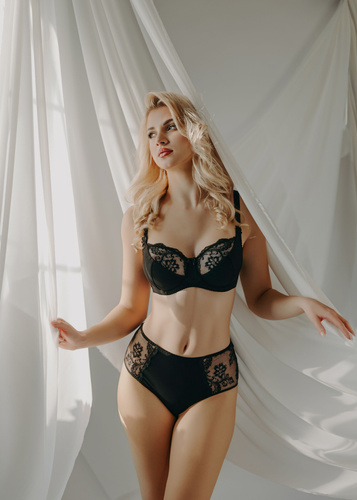 Biustonosz miękki Anastasia Teyli - czarny