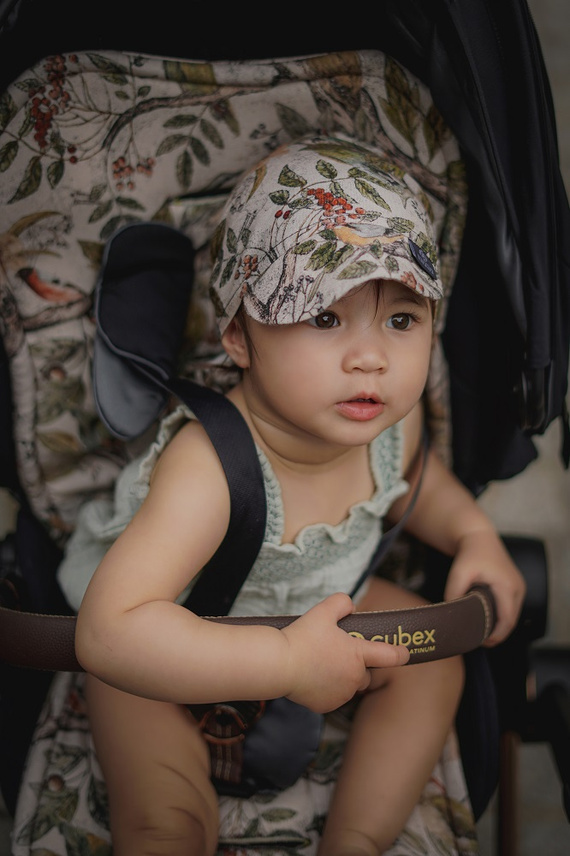 Bambusowa chustka z daszkiem Ornithology- Makaszka