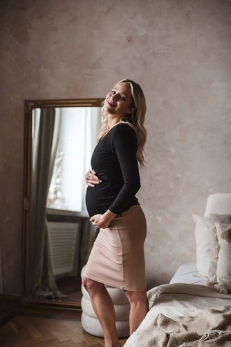 Tummy spódnica ciążowa z dzianiny w prążki Milk&Love beżowy