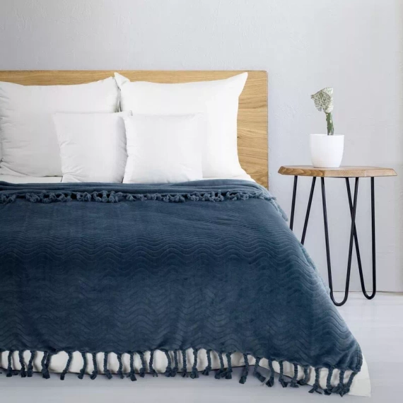 Koc narzuta z frędzlami Emma Eurofirany granatowy