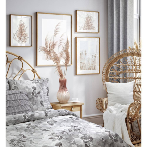 Poszewka dekoracyjna Daisy z falbanami Eurofirany stalowy 