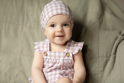 Ogrodniczki dla dziewczynki Sweet Cherry Pinokio - różowy kratka 