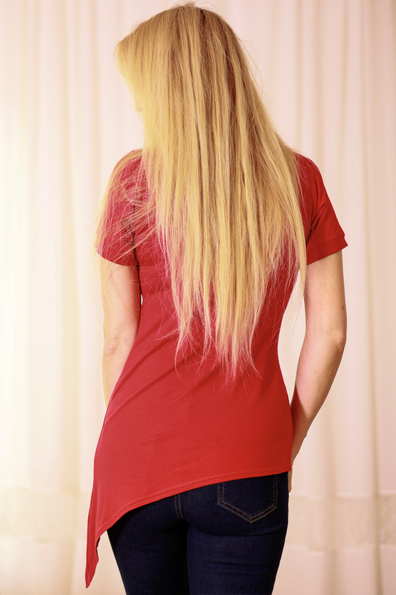 Damska bluzka z wiskozy Aria Mirale – kobiecy krój, V-neck, asymetria - czerwony