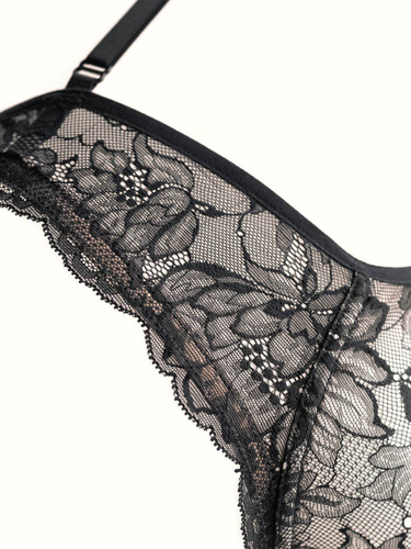 Biustonosz miękki z fiszbinami Amourette Charm W02 Triumph- czarny 